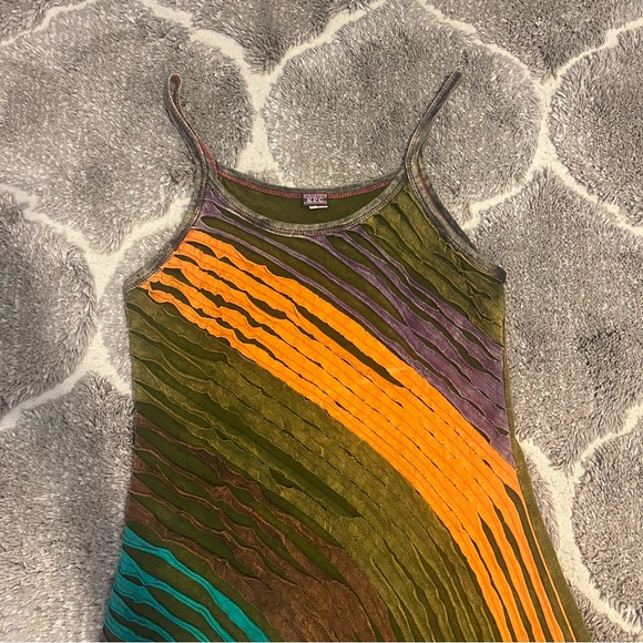 KPC Dress - Picture 2 of 5